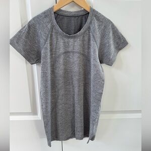 Lululemon swiftly tech short sleeve tee, hip length